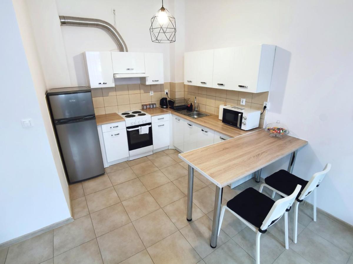 Apartament Seven Легница Екстериор снимка